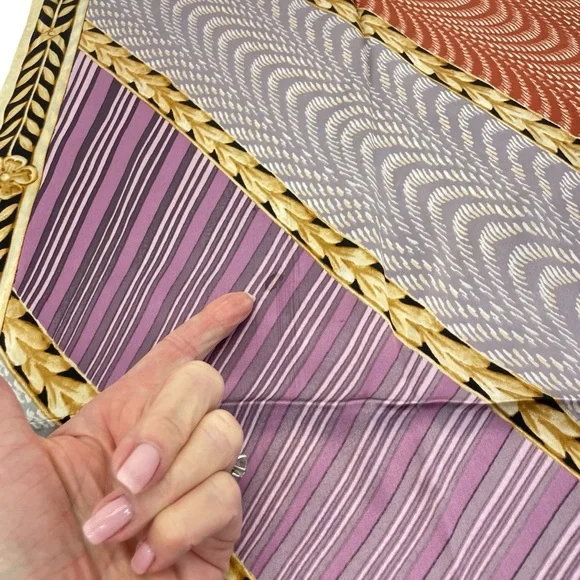 The Met Silk Scarf OS - Picture 11 of 13